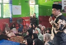 Pegiat Literasi Beri Materi Ramadan di SDN Umpu Kencana