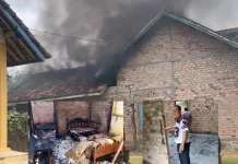 Satu Rumah Warga di Negeri Agung Ludes Terbakar