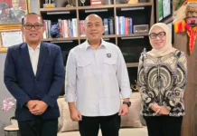 Bupati Way Kanan Perjuangkan Perbaikan Jalan Daerah