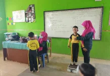 Puskesmas Negeri Agung Gelar Skrining PTM dan UKGS di SDN 01