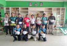PSSI Lampung Salurkan Bantuan Bola FIFA ke Metro