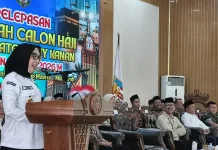 Bupati Lepas Ratusan Jemaah Calon Haji Way Kanan ke Tanah Suci