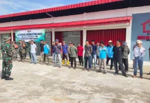 Koramil Way Tuba dan Warga Gelar Aksi Bersih Lingkungan