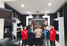 Polres Way Kanan Siapkan Lapangan Latihan Bulutangkis
