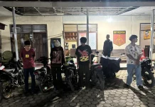Polsek Baradatu Bubarkan Balap Liar di Jalinsum