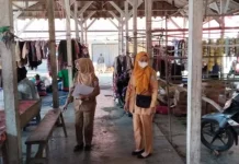 Puskesmas Way Tuba Lakukan IKL TFU di Pasar Kampung