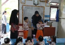 Puskesmas Way Tuba Gelar UKGM di PAUD Bukit Gemuruh