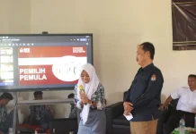 KPU Way Kanan Edukasi Pemilih Pemula di SMAN 2 Negeri Besar