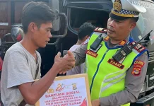 Satlantas Polres Way Kanan Bagikan 135 Paket Sembako