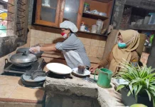 Puskesmas Way Tuba Lakukan IKL IRT Jahe Instan Alami Way Pisang