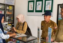 Balai POM Tulang Bawang Edukasi Warga Way Kanan Cerdas Gunakan Obat