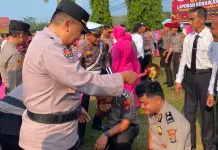 44 Personel Polres Way Kanan Naik Pangkat