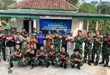 TNI Bangun Fasilitas Sanitasi bagi Warga di Way Tuba