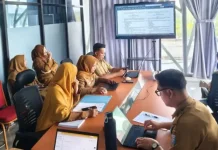 Bagian Hukum Way Kanan Bahas Penerjemahan Perda Kawasan tanpa Rokok