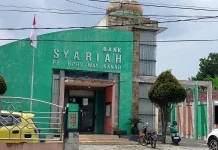 Anggota DPRD Desak BPK Audit Bank Syariah Way Kanan