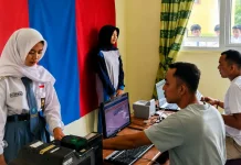 Disdukcapil Way Kanan Jemput Bola Layanan Adminduk di Sekolah