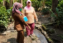 Puskesmas Way Tuba Inspeksi Kesehatan Lingkungan di Industri Rumah Tangga