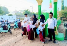 MIN 3 Way Kanan Biasakan Budaya 5S sejak Gerbang