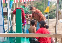 Warga Bumidana Kini Dapat Akses Air Bersih dari Sumur Bor TNI