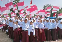 MIN 3 Way Kanan Ikuti Upacara HUT ke-81 RI