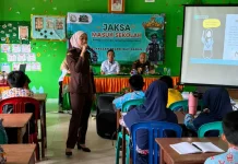 Pelajar Way Kanan Diedukasi Bahaya Bullying dan Judi Online