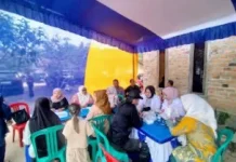 Puskesmas Way Tuba Jemput Bola Cek Kesehatan Warga