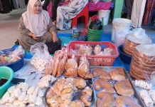 Aneka Kue Tradisional Ramaikan Pasar, Jadi Pilihan Camilan Masyarakat