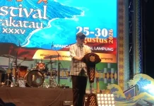 Ribuan Warga Meriahkan Opening Festival Krakatau 2026
