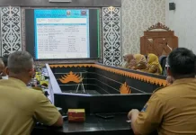 Jalan Sehat Meriahkan HUT Korem di Metro