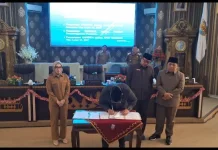 DPRD Way Kanan Sahkan Perda Fasilitasi Pondok Pesantren