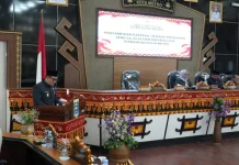 Wawali Metro Sampaikan Raperda Perubahan APBD