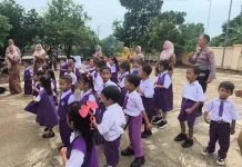 Polsek Gunung Labuhan Ajak Anak TK Kenal Tugas Polisi