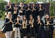 Guru Bahasa Lampung Kenalkan Pisa’an kepada Generasi Muda