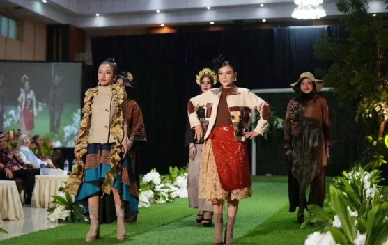 COMPASION Metro Kampanyekan Fashion Ramah Lingkungan
