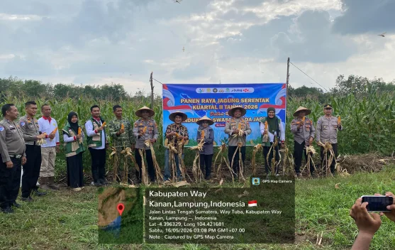 Polres Way Kanan Gelar Panen Raya Jagung Serentak