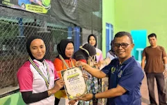 Yudha-Faisal dan Heni-Dwi Juarai PORKAB Tenis Way Kanan