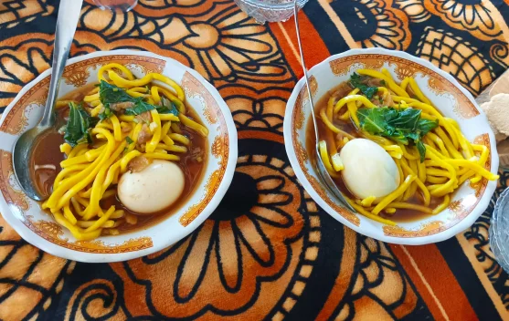 Nikmati Semangkuk Mi Hangat, Sajian Sederhana yang Menggugah Selera