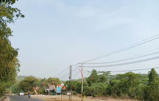 Suasana Jalan dan Lingkungan Memasuki Musim Kemarau