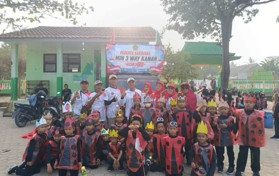 MIN 3 Way Kanan Meriahkan Karnaval HUT Ke-81 RI