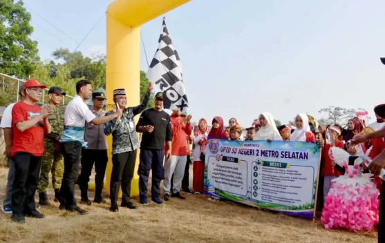 Jalan Sehat Bahagia HUT RI Semarakkan Metro Selatan