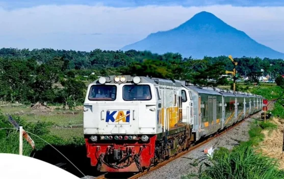 Lima Kereta Api dengan Rute Terpendek