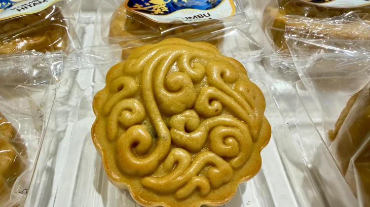 Manisnya Sejarah dan Filosofi Kue Bulan