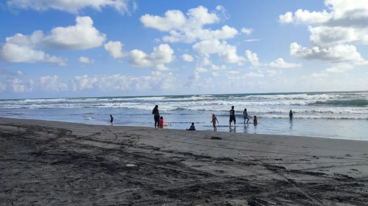 Padusan Parangtritis, Masyarakat Diminta Waspada Rip Current