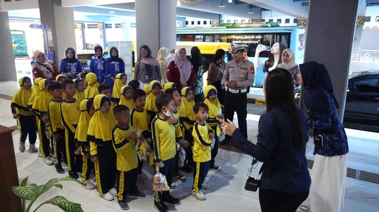 Dishub Luncurkan Safety Tour, ​Kenalkan Angkutan Publik​ di Yogyakarta