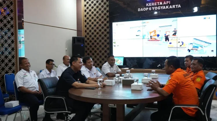 Daop 6-Basarnas DIY Kuatkan Sinergi Selama Angkutan Lebaran