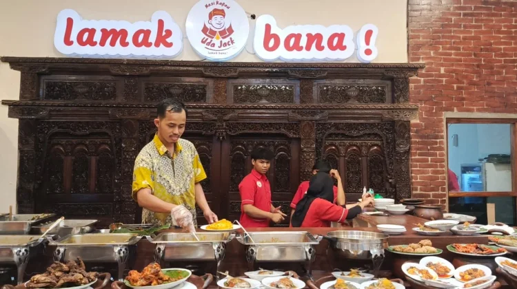 Nasi Kapau Uda Jack, Mempertahankan Cita Rasa Asli Minang