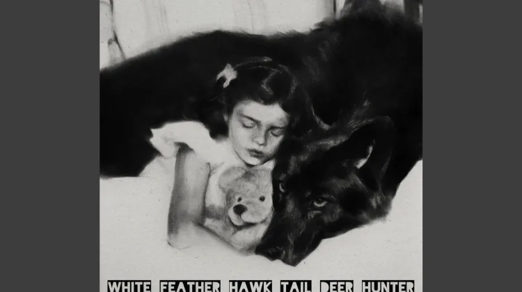 “White Feather Hawk Tail Deer Hunter” Jadi Pembuka Album Baru Lana Del Rey.