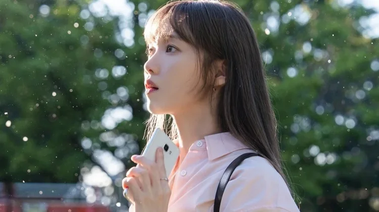 Lee Sung Kyung Lupa Ingatan dalam Drama Korea In Your Radiant Season