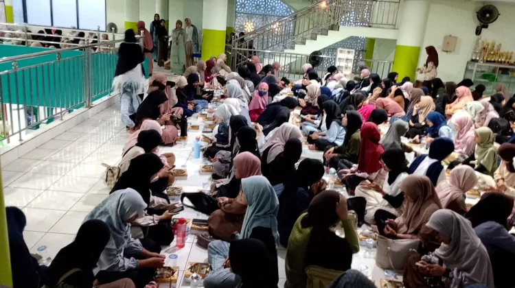 Masjid Nurul Ashri Sediakan MBG Sebanyak 1.400 Porsi Tiap Hari