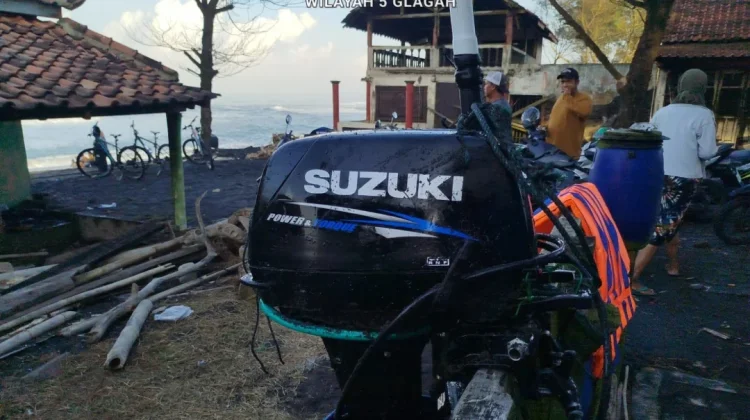 Cuaca Memburuk, Satlinmas Rescue Istimewa Glagah Ingatkan Nelayan